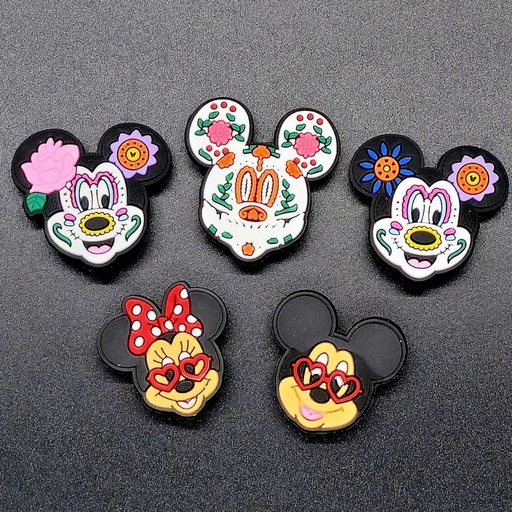 Disney Mickey Mouse Croc Charm (5)